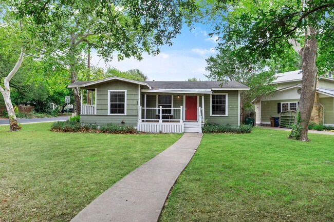 Foto del edificio - 4501 Banister Ln