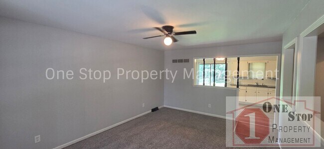 Building Photo - 16618 E 3 Terrace N