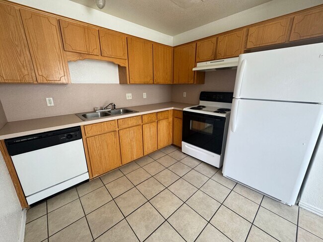 Foto del edificio - 4505 Deek Dr