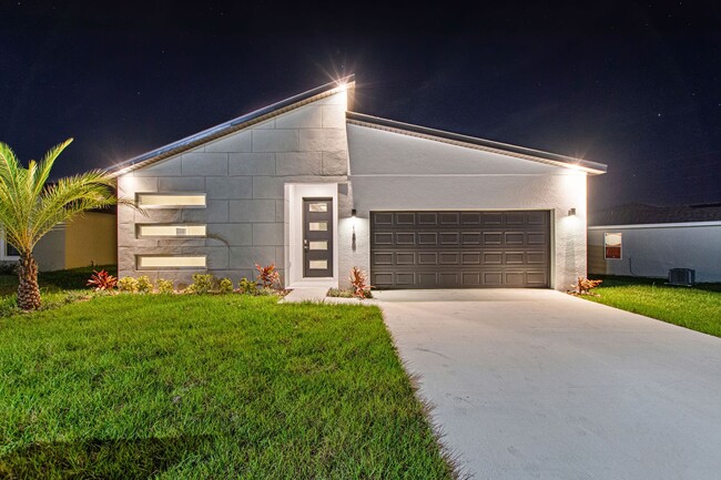 Building Photo - 186 Sweet Pea Ct