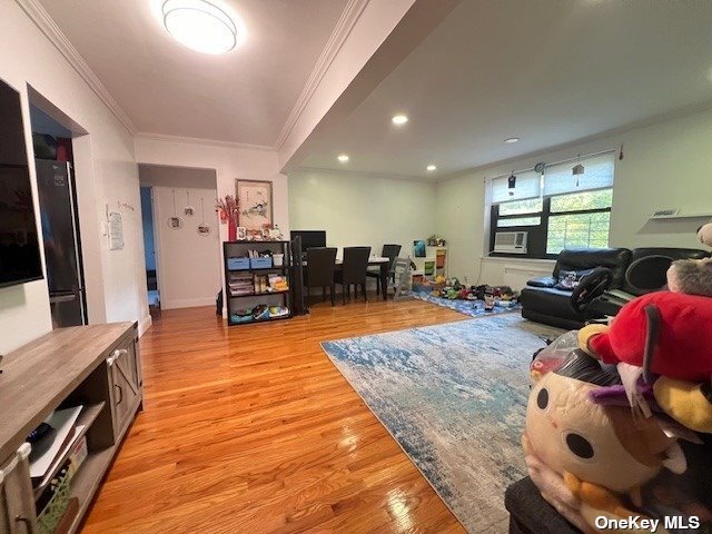 Foto del edificio - 73-51 Bell Blvd