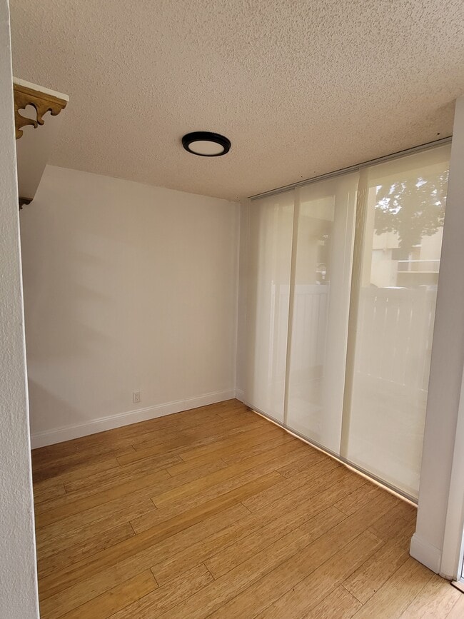 Foto del edificio - 2930 SW 87th Terrace