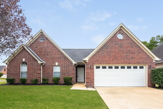 Building Photo - 7076 Maple Grove Rd