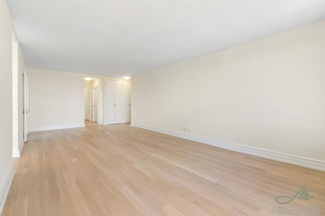 Foto del edificio - 2 bedroom in New York NY 10023