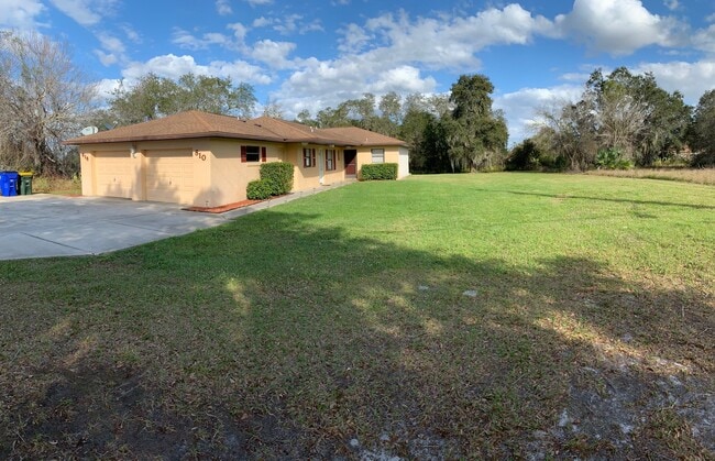 Foto del edificio - 810 Placid Lakes Blvd