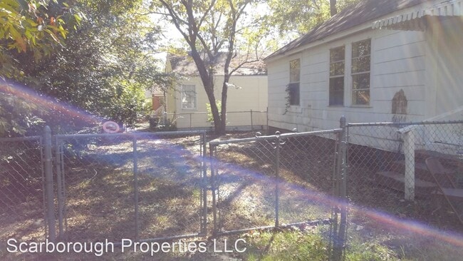 Building Photo - 2 br, 1 bath House - 321 Duncan St