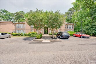 Building Photo - 1565 Terrell Mill Pl SE