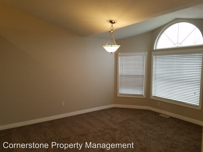 Foto del edificio - 3 br, 2 bath House - 2409 S. Wildrye Way