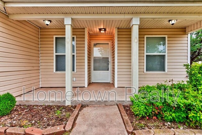 Building Photo - 1716 NW 150th Terrace