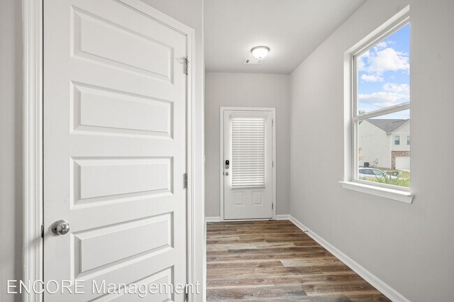 Building Photo - 4 br, 2.5 bath House - 2322 Deerhaven Cros...