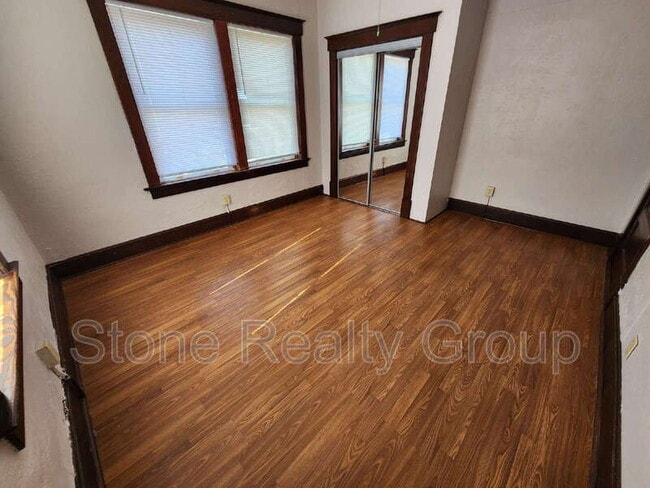 Foto del edificio - 19 N 12th St