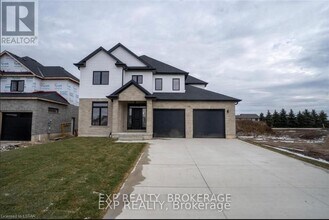 Building Photo - 40 Kelly Dr