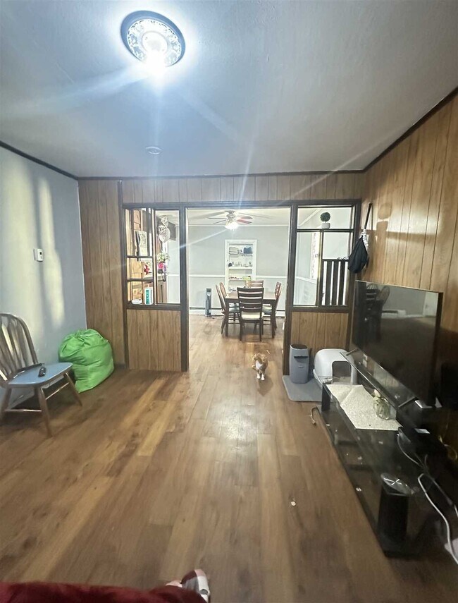 Foto del edificio - 85 Cottage St