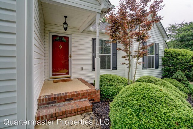 Foto del edificio - 4 br, 2 bath House - 17 Waterfield Ct