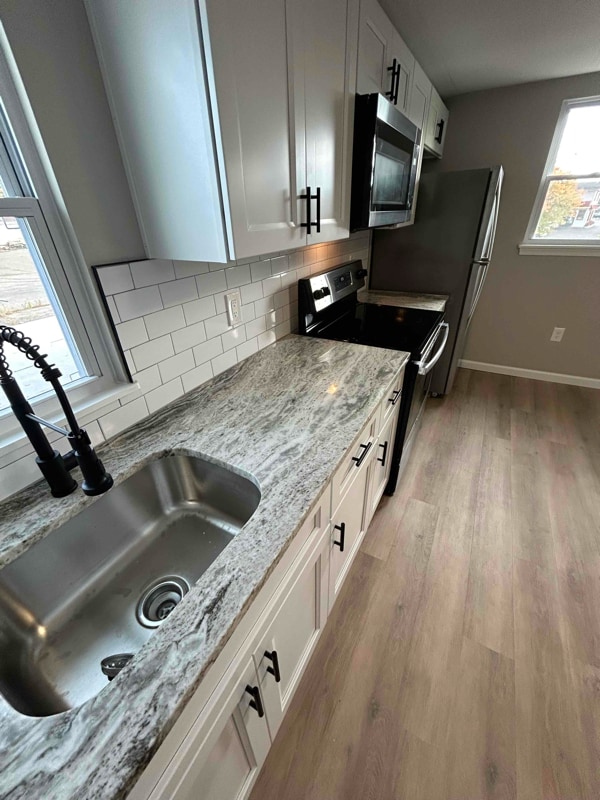 Photo - 22-24 W Lincoln Hwy House