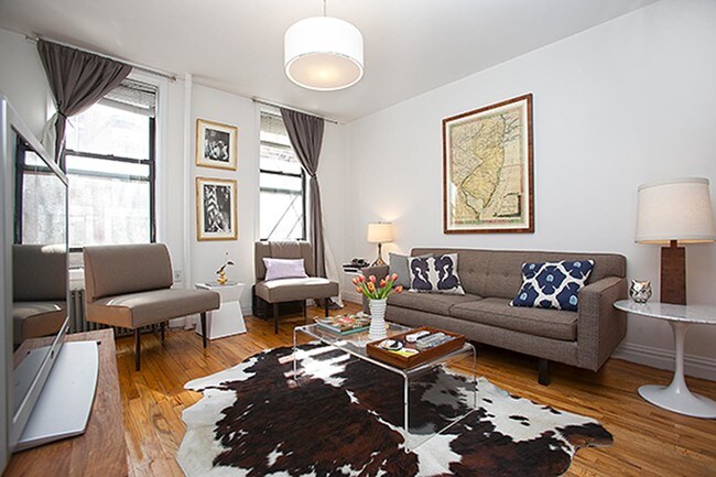 Building Photo - 259 West 19th Street