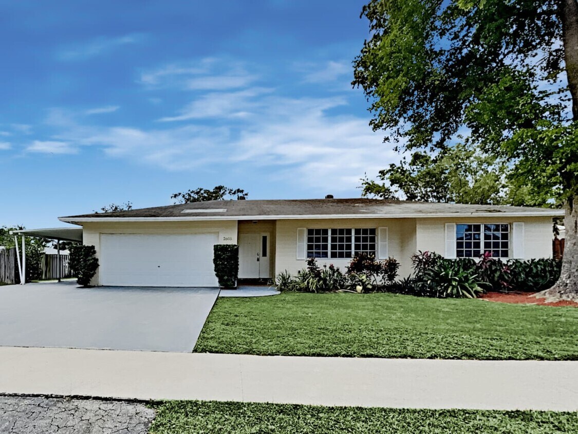 Primary Photo - 2605 SW 84th Ter