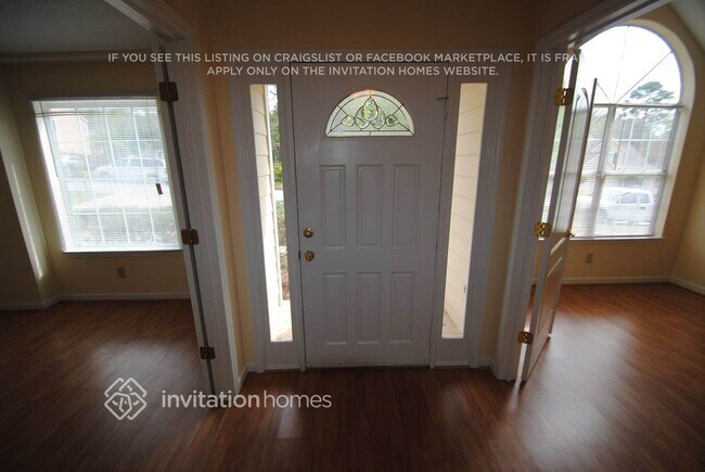 Foto del edificio - 4220 E Meadow Dr