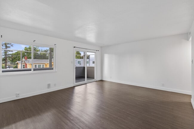 Photo - 3216 Delaware St House