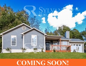 Building Photo - 2428 Snow Creek Ln