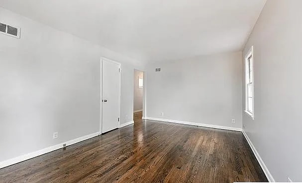 Foto del edificio - 441 N 39th St
