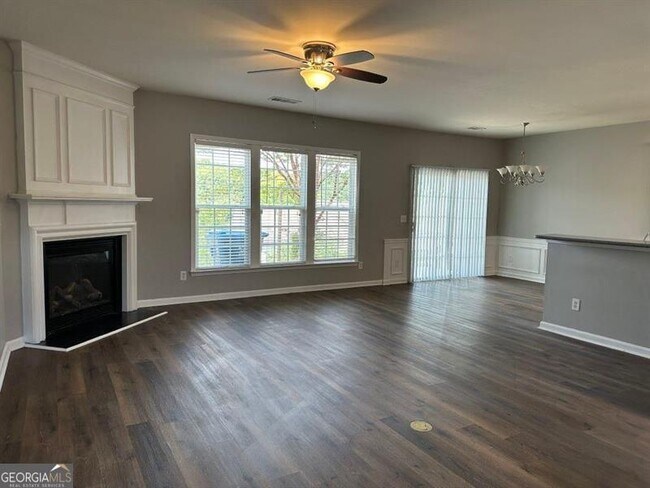 Building Photo - 2083 Deptford Dr