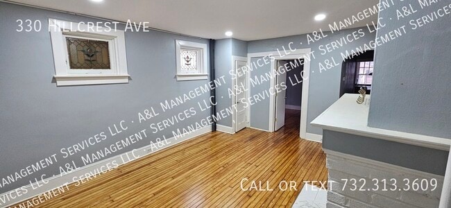 Foto del edificio - 330 Hillcrest Ave