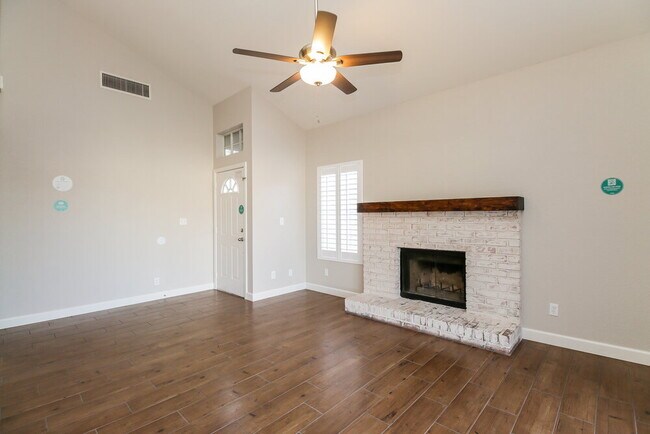 Building Photo - 3134 E McKellips Rd