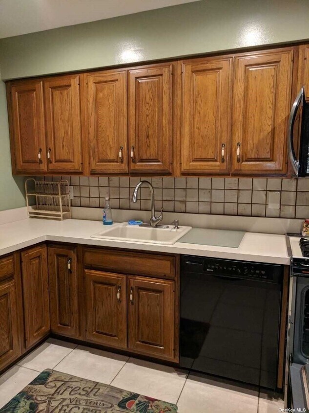 Foto principal - 108-34 63rd Dr