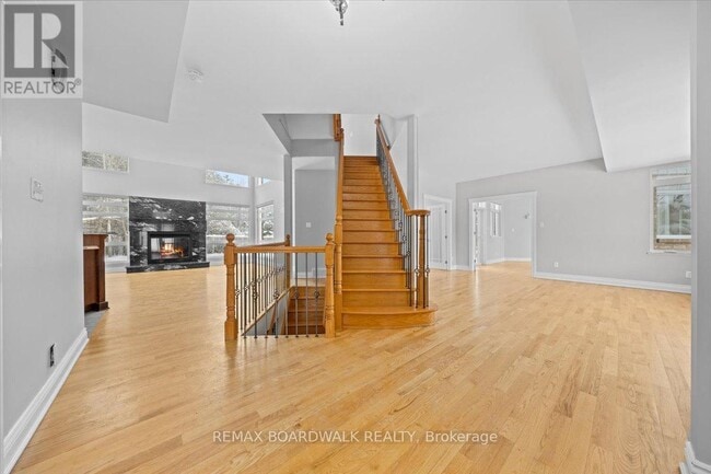 Building Photo - 3437 Baskins Beach Rd