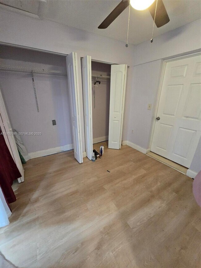 Foto del edificio - 6280 SW 18th St