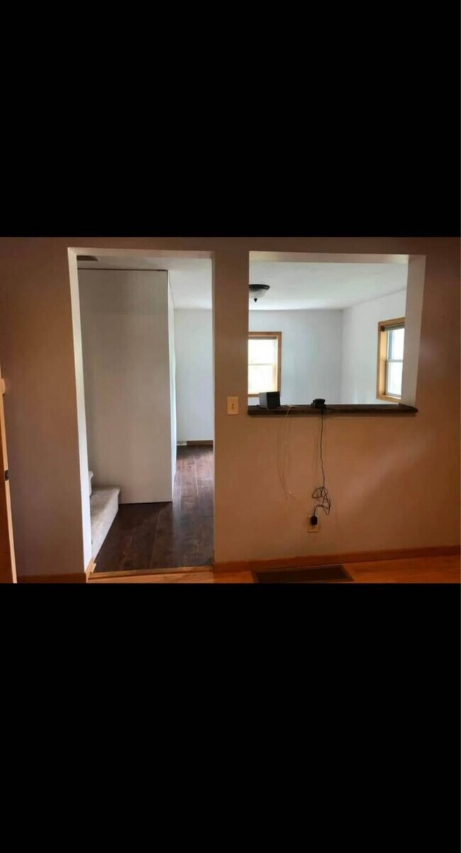 Foto del edificio - 608 N West St