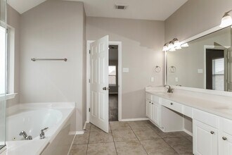 Building Photo - 6363 Bright Falls Ln