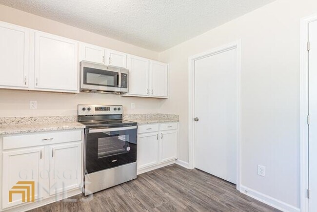 Building Photo - 1114 St Phillips Ct