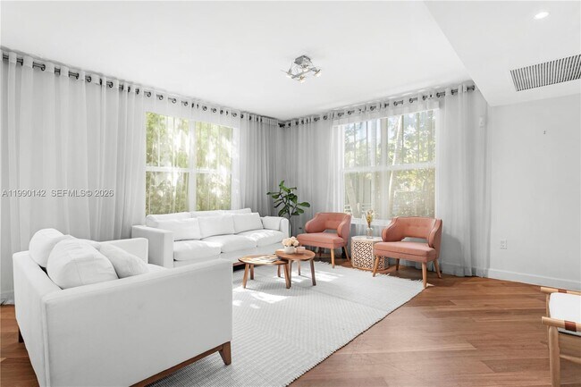 Foto del edificio - 927 Euclid Ave