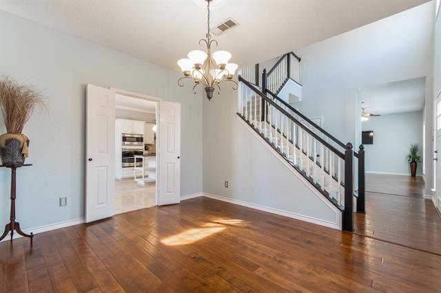 Building Photo - 1415 Normandy Ln