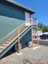 Building Photo - 205 S Pacific Hwy