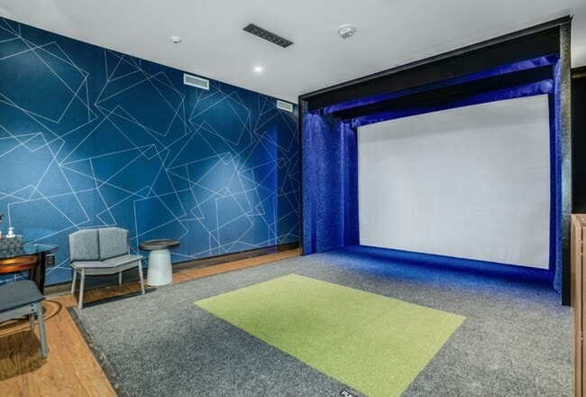 Building Photo - 1Bd/1.5Ba Bellevue Condo