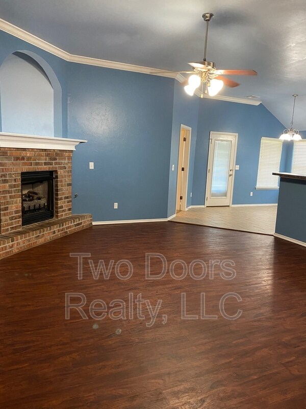 Foto del edificio - 7921 Frye Ln