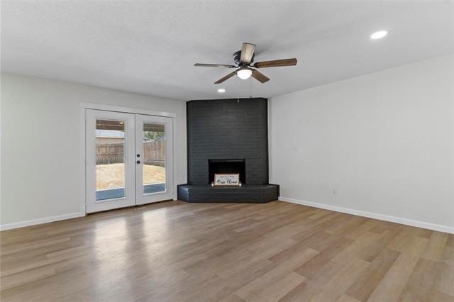 Building Photo - 110 Lorie St