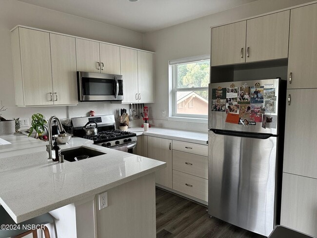 Foto del edificio - 1902 Old Mission Dr