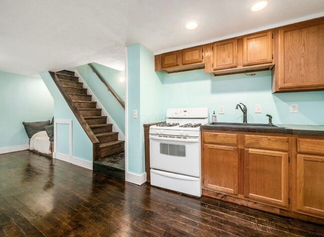 Building Photo - 24 N Princeton Ave
