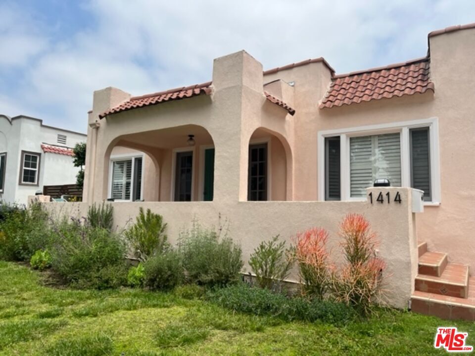 Foto principal - 1414 Armadale Ave