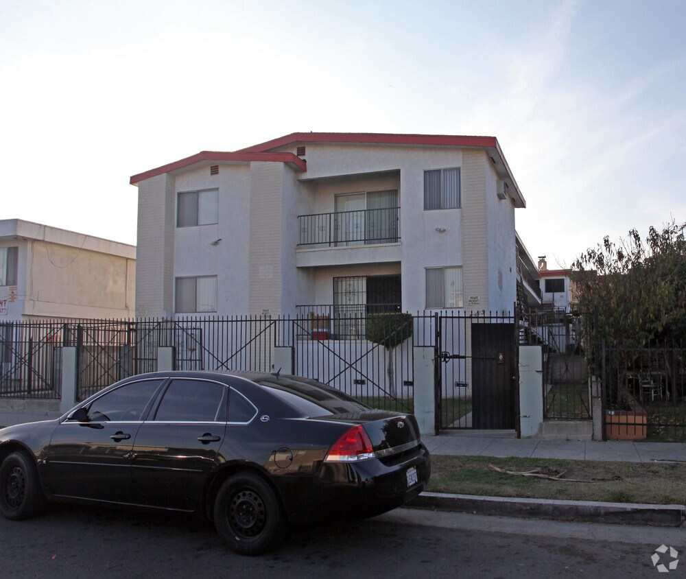 Building Photo - 6415 Brynhurst Ave