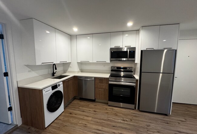 Foto del edificio - 938 W Carmen Ave