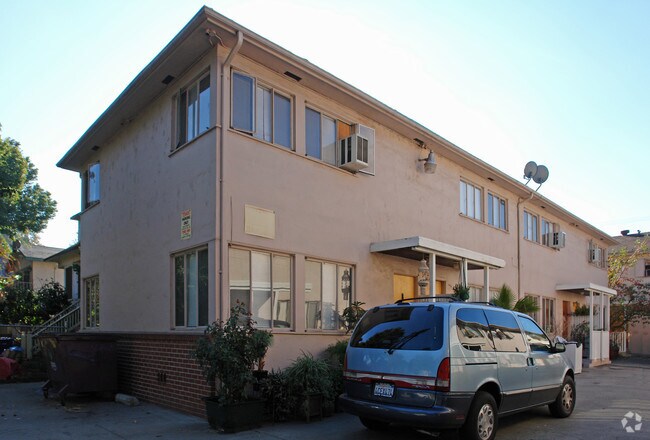 Building Photo - 1000 V St