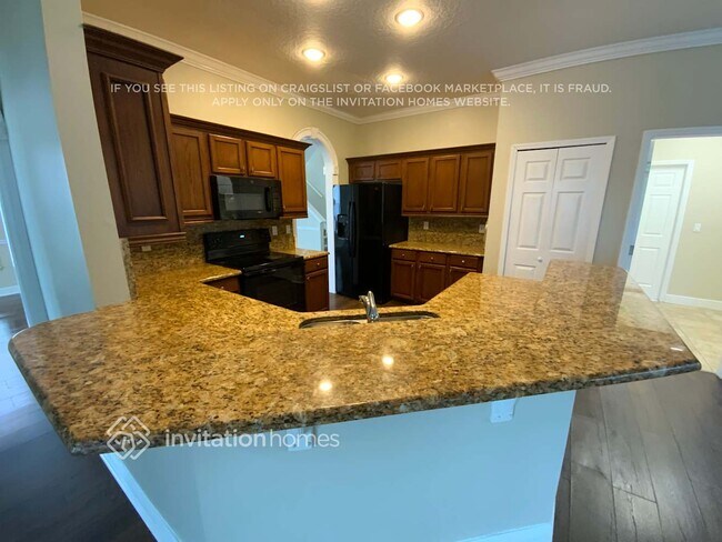 Foto del edificio - 3016 Savannah Oaks Cir