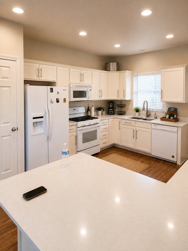 Foto del edificio - 5284 Ranches Loop Rd