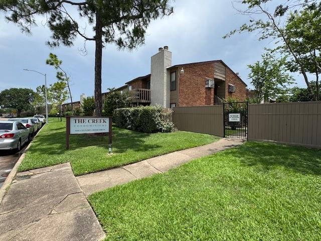 Foto principal - 9101 Country Creek St