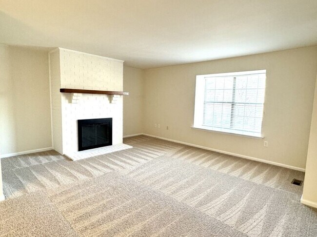 Foto del edificio - 700 Farmington Ave